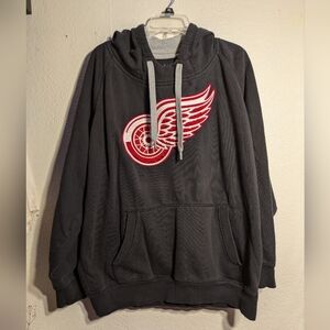 Antigua size xlMen's Black hoodie with Red wings Logo pre-owned